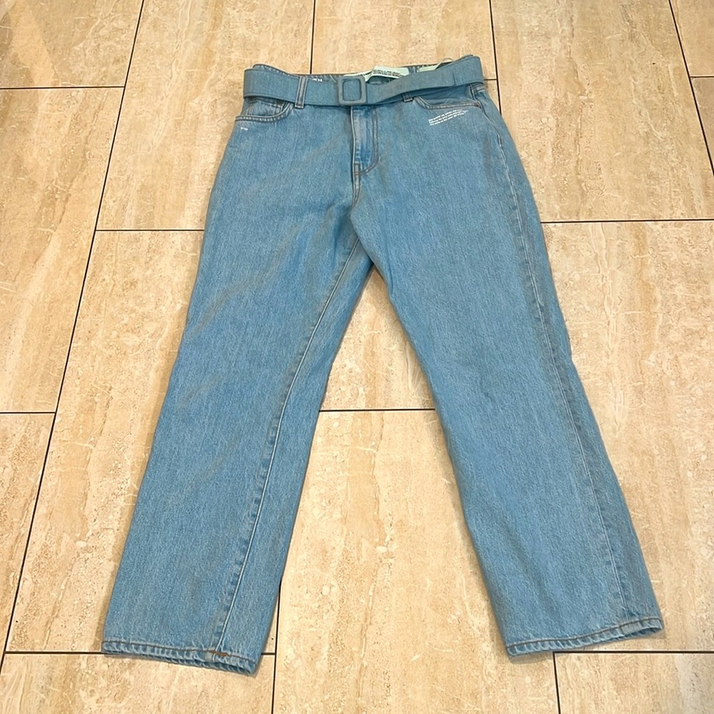 OFF-WHITE Thight Crop Denim with Belt in light blue wash - Picture 9 of 9